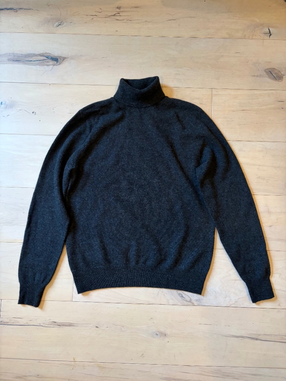Naadam | Dark Grey Cashmere Rollneck Sweater